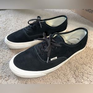 Vans Vault OG Authentic LX Suede Black